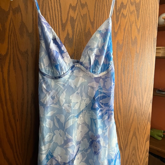 Hello Molly LUXE SERENITY MAXI DRESS BLUE - Picture 3 of 5